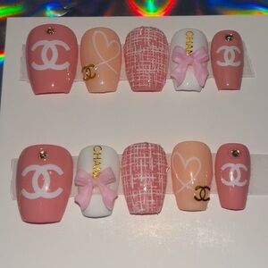 10 PC Hand Crafted Pink & Gold Tweed Nails NWT